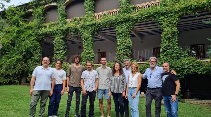 Foto de los organizadores y algunos de los participantes del ÓH Festival